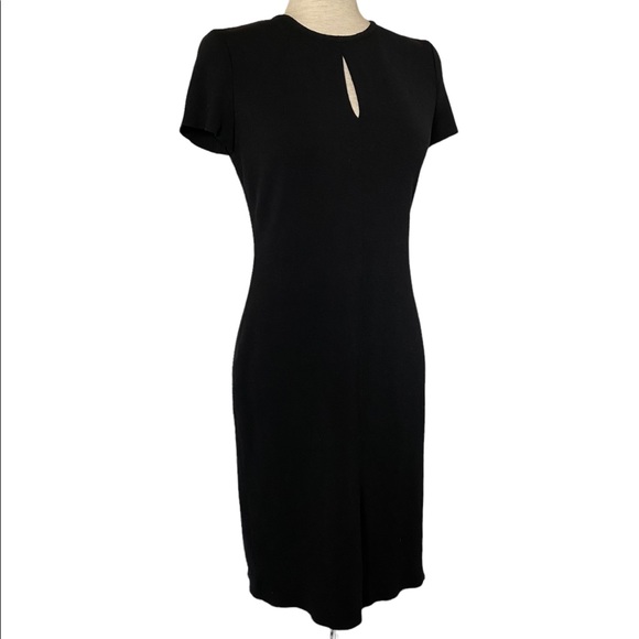 ⭐️ SOLD ⭐️ St. John Wool Blend Knit Key Hole Sheath Dress Size 4 Black - Picture 5 of 11